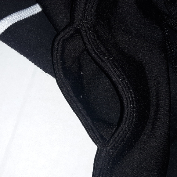 Like New~AVIA Plus Size 16-18 Ladies Athletic Compression Capri~Moisture Wicking - Picture 16 of 16